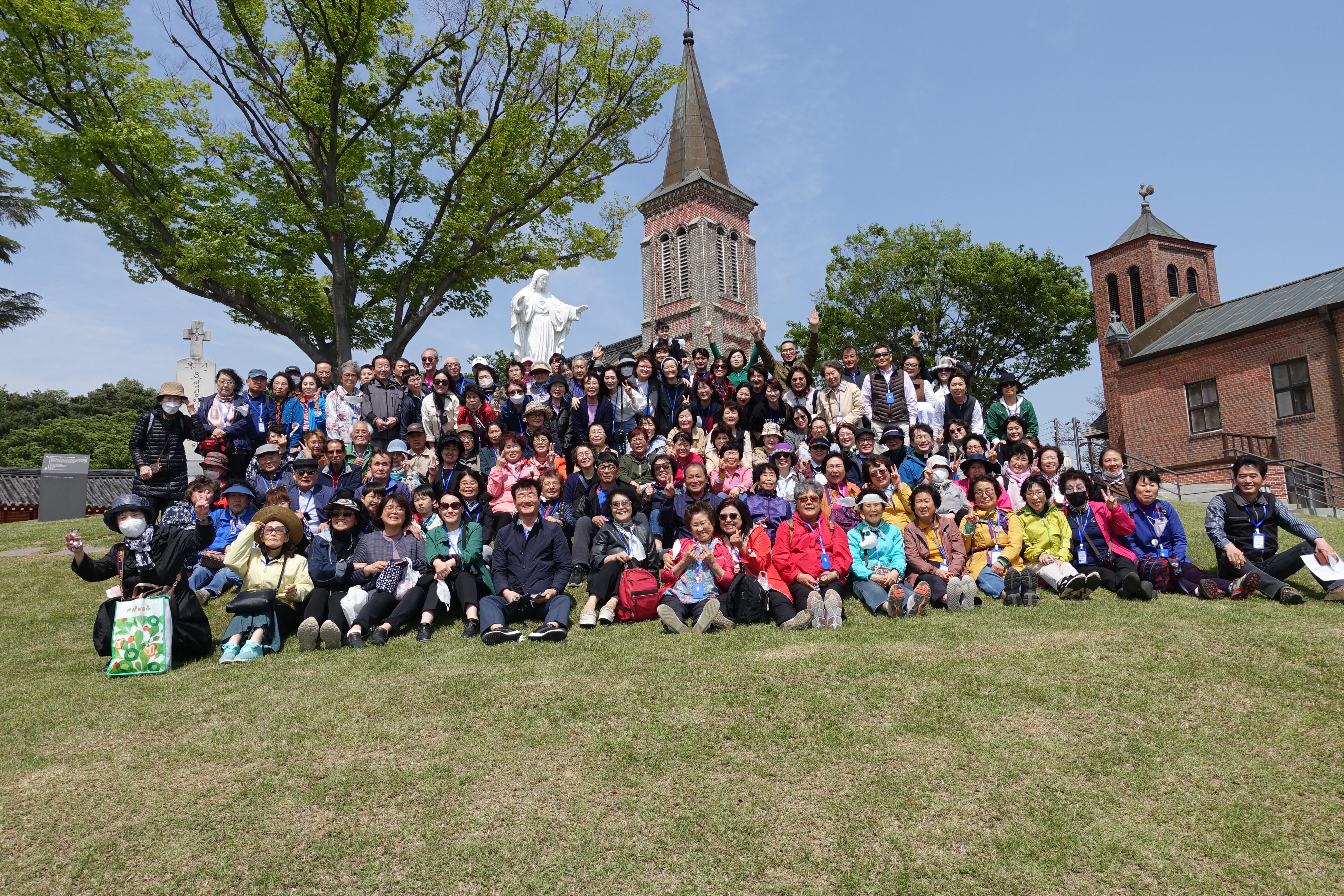 금곡성당 꾸리아주체 성지순례_정창식 스테파노 본당신부님, 장광영 마태오 본당회장님.JPG